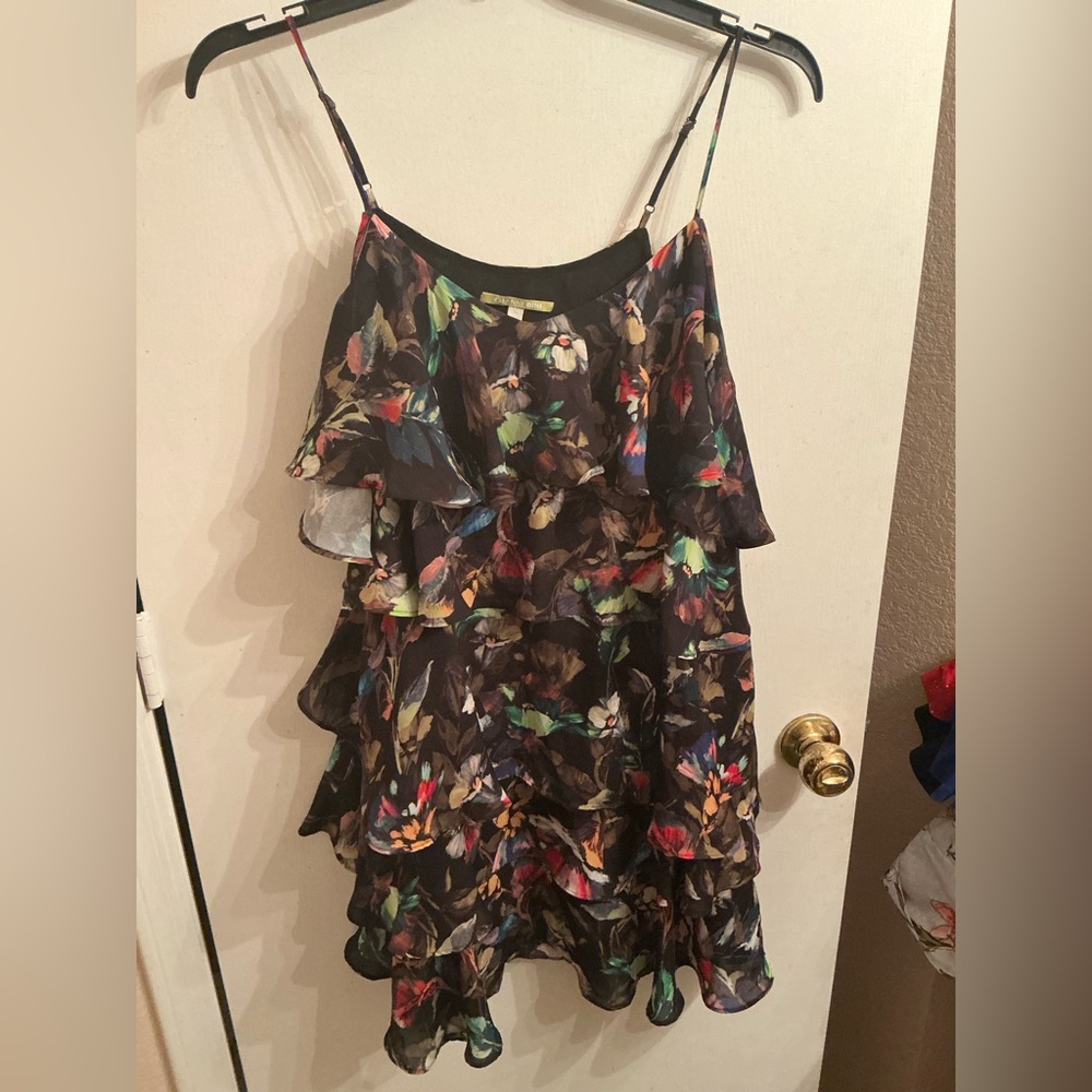 GIANNI BINI WOMENS DRESS SIZE Med.  M BLACK PRINT RUFFLED